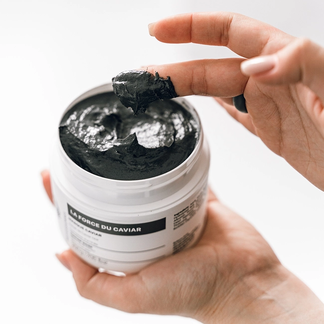 Маска з екстрактом чорної ікри Caviar mask